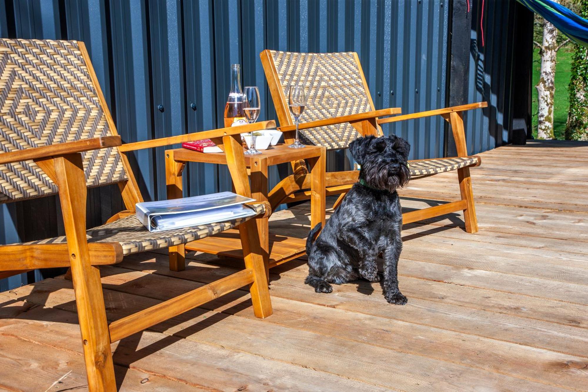 Appin Holiday Homes -Caravans, Lodges, Shepherds Hut And Train Carriage Stays Exteriör bild