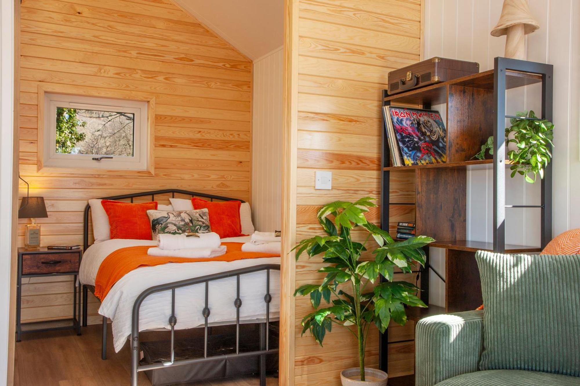Appin Holiday Homes -Caravans, Lodges, Shepherds Hut And Train Carriage Stays Exteriör bild