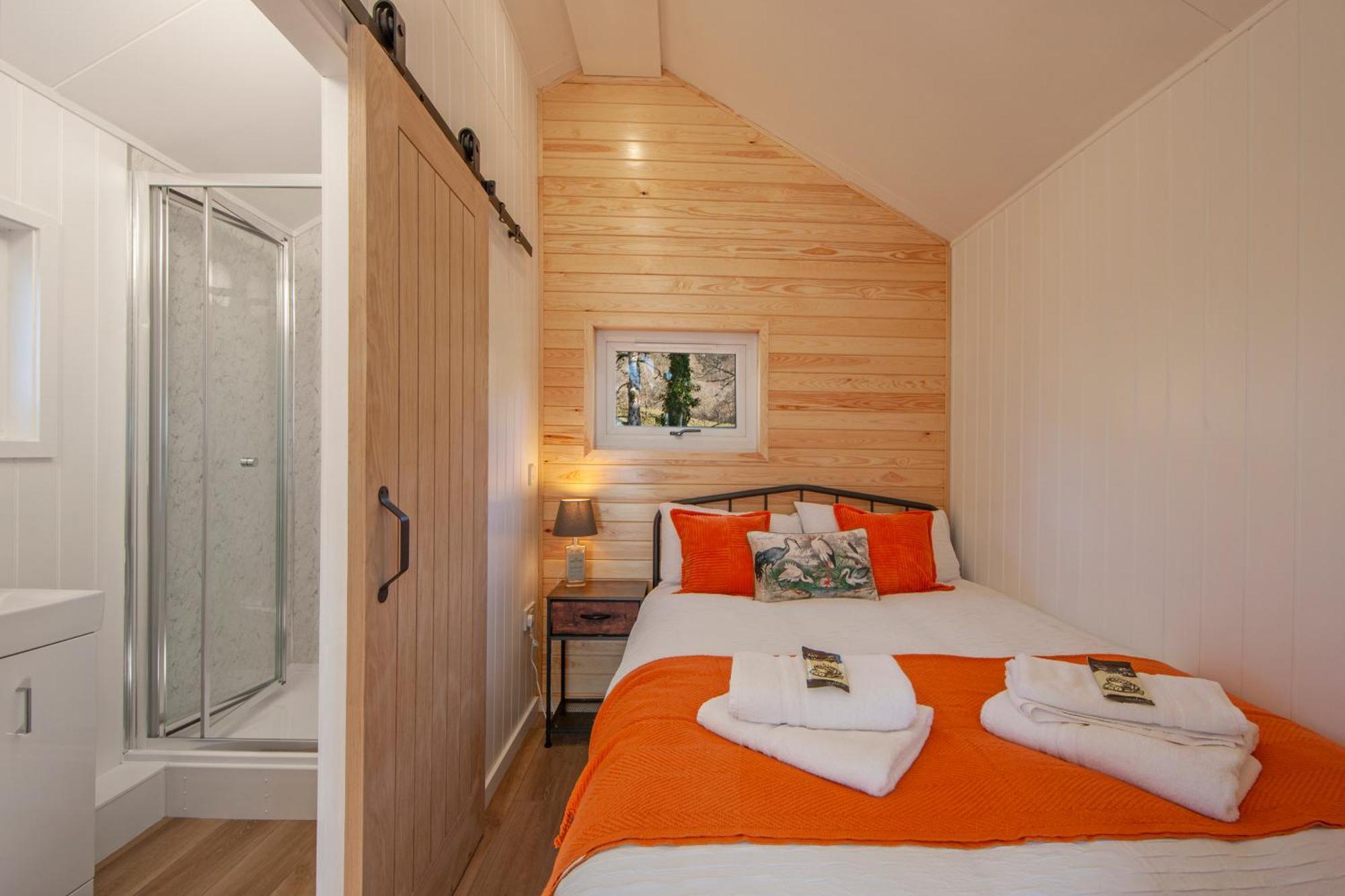 Appin Holiday Homes -Caravans, Lodges, Shepherds Hut And Train Carriage Stays Exteriör bild