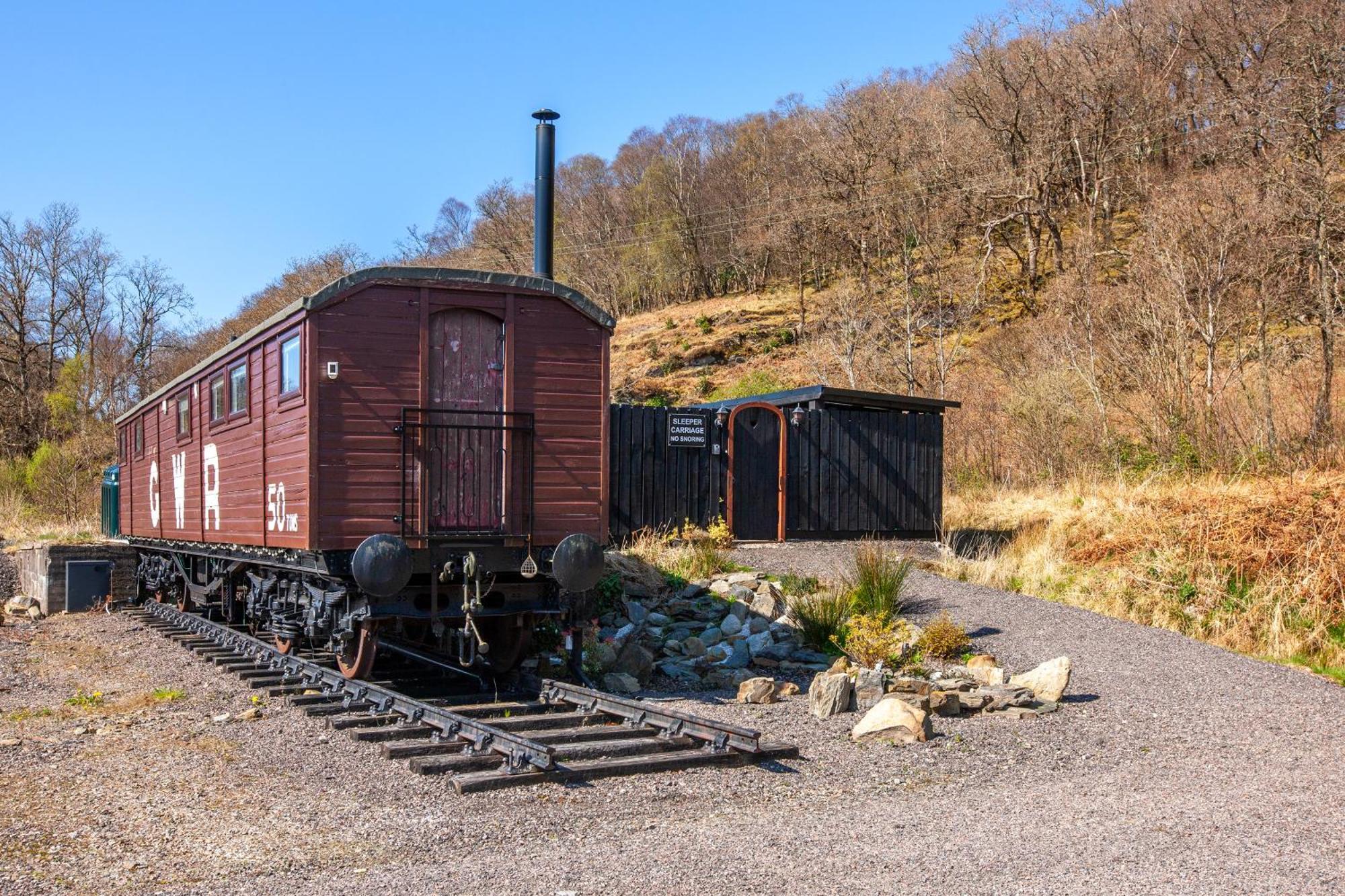 Appin Holiday Homes -Caravans, Lodges, Shepherds Hut And Train Carriage Stays Exteriör bild